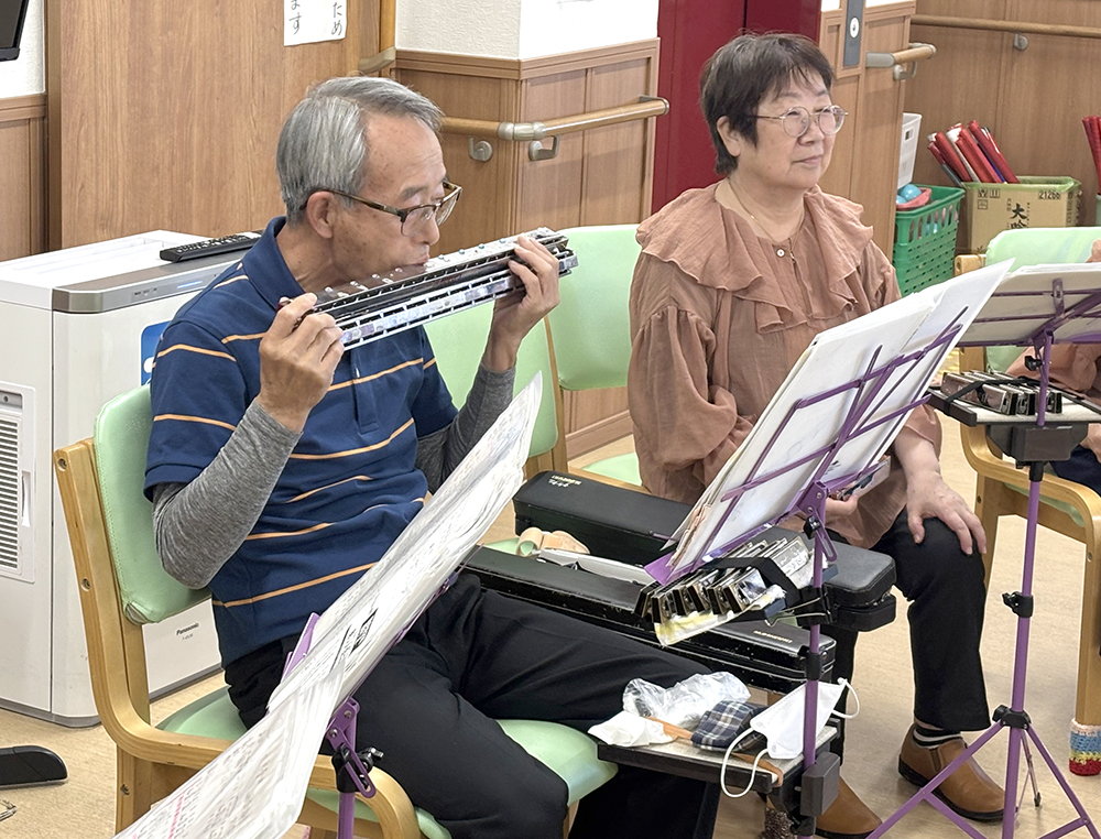 リハビリプラザ桜ケ丘のボランティア演奏会1
