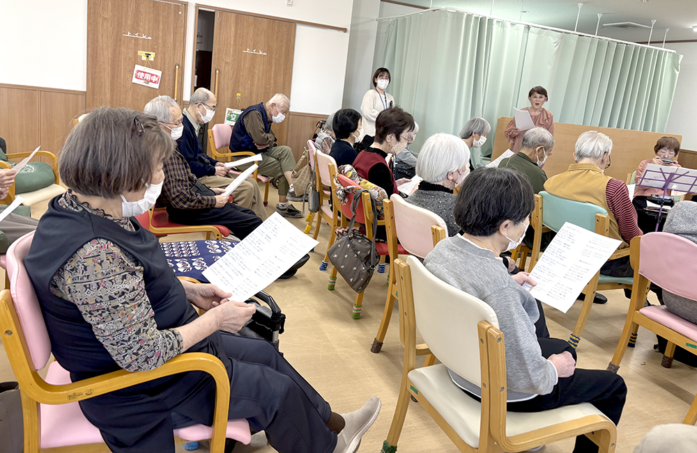 リハビリプラザ桜ケ丘のボランティア演奏会4