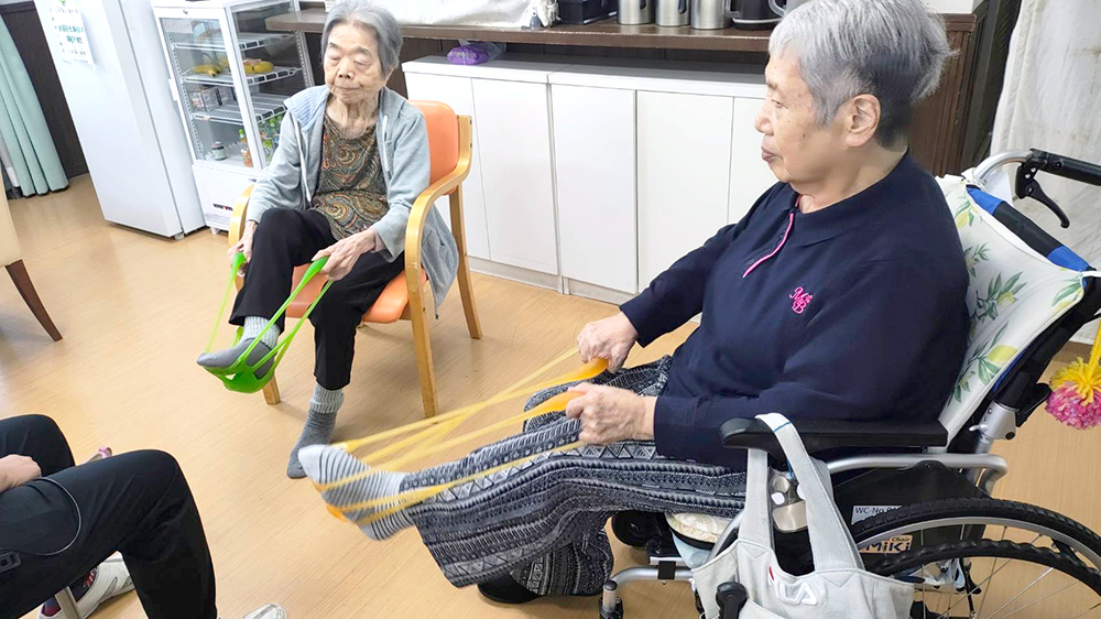 有料老人ホームご入居者への取り組みNo.9  自分の足で元気に歩ける「ラク足」を目指して1